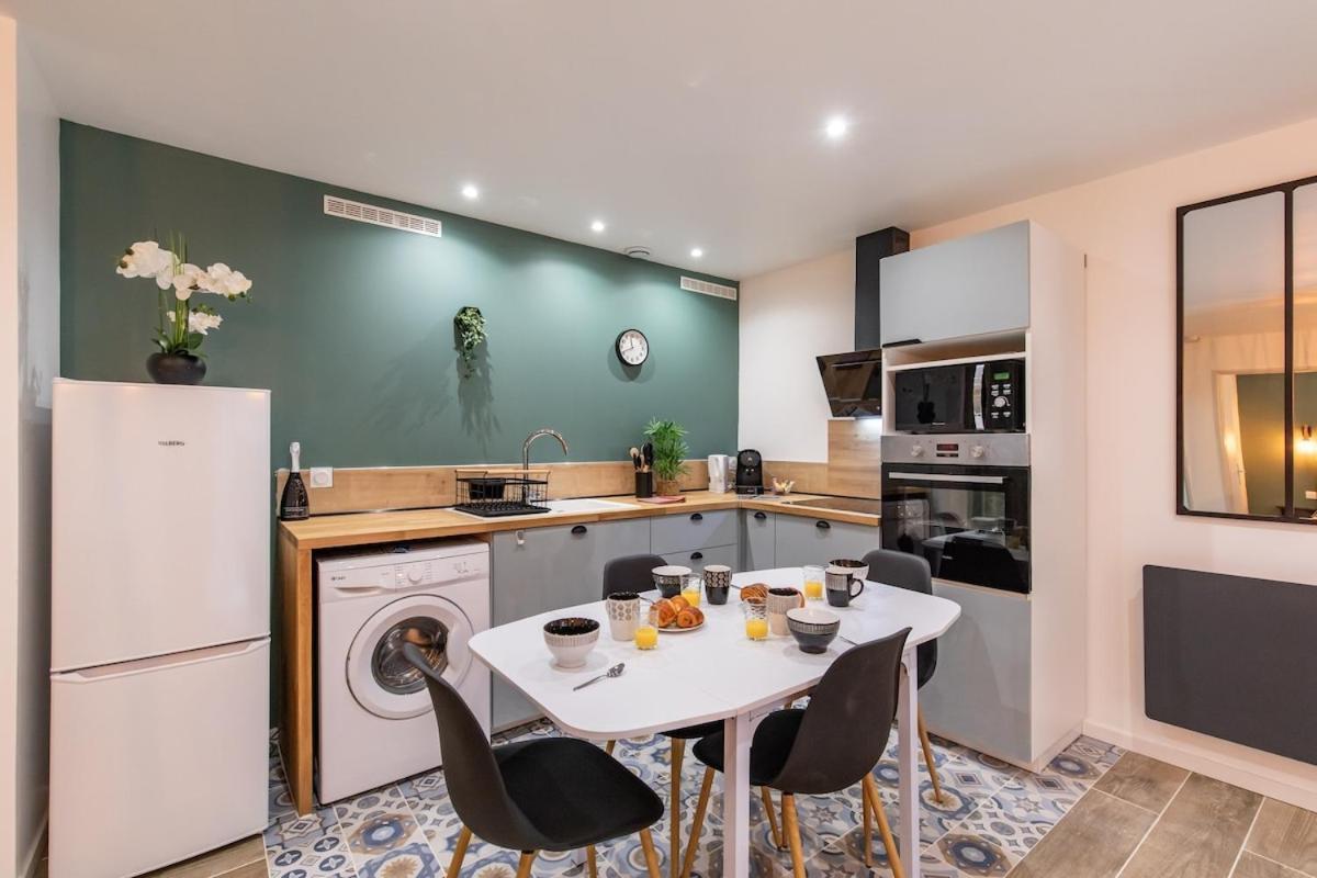 Appartement Le Coup De Coeur - Proche Sanctuaire - Wifi - Neuf - 4 Personnes *